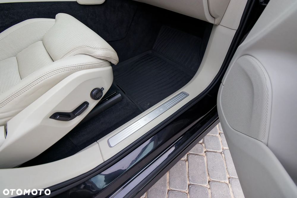 Volvo XC 90 T6 AWD Inscription 7os - 25
