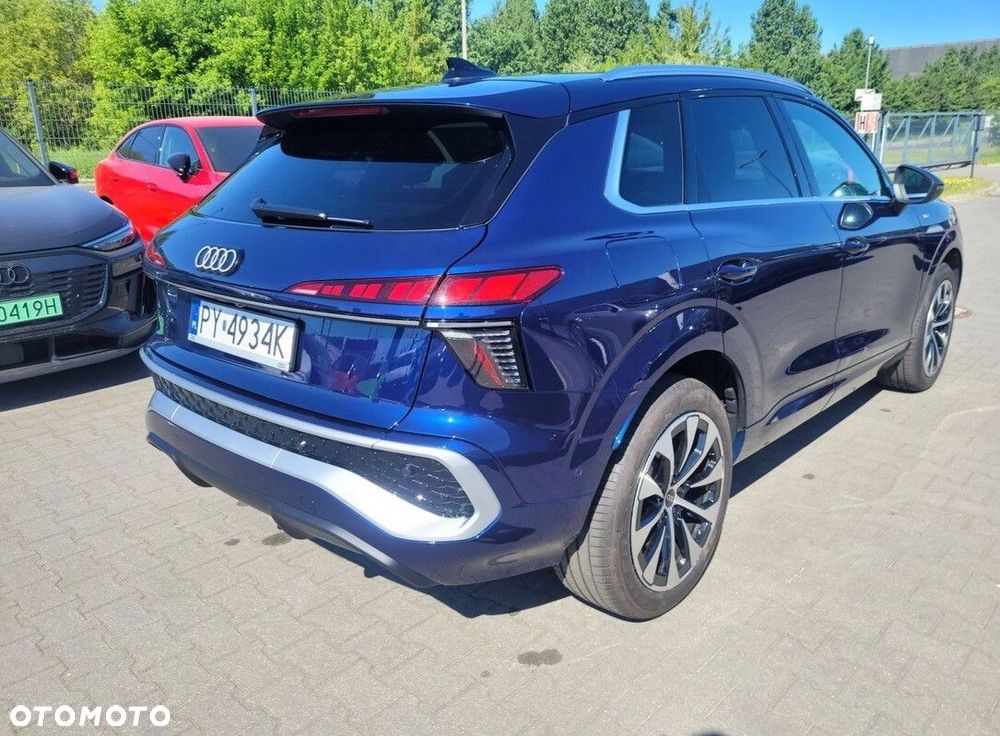 Audi Q3 - 4