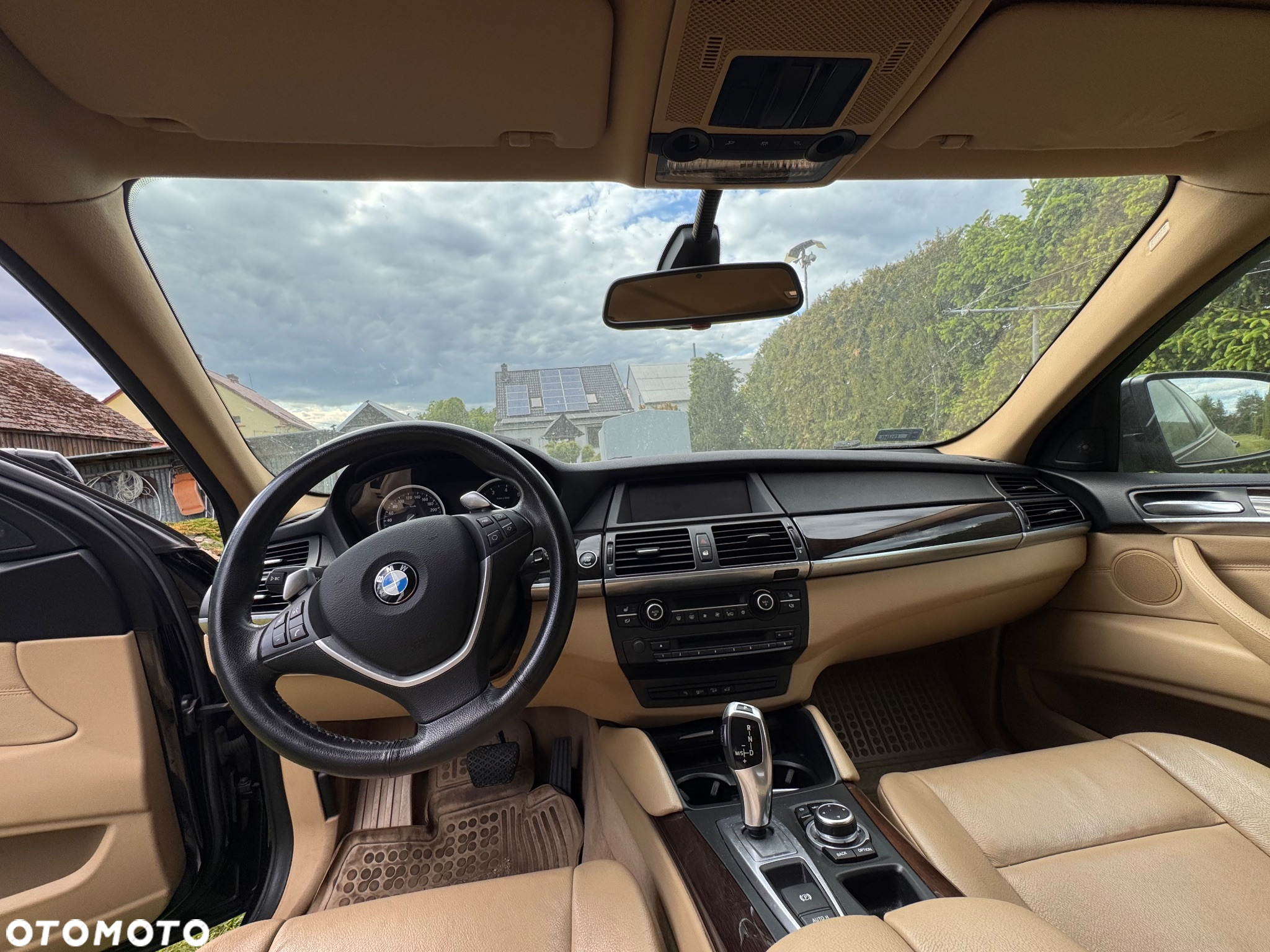 BMW X6 35i xDrive - 11