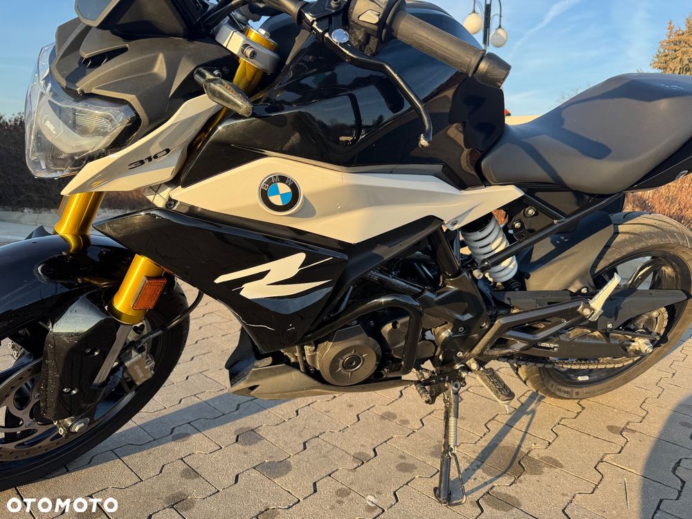 BMW G - 6