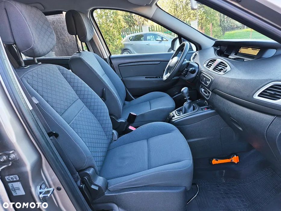 Renault Scenic 1.6 16V 110 Paris - 38