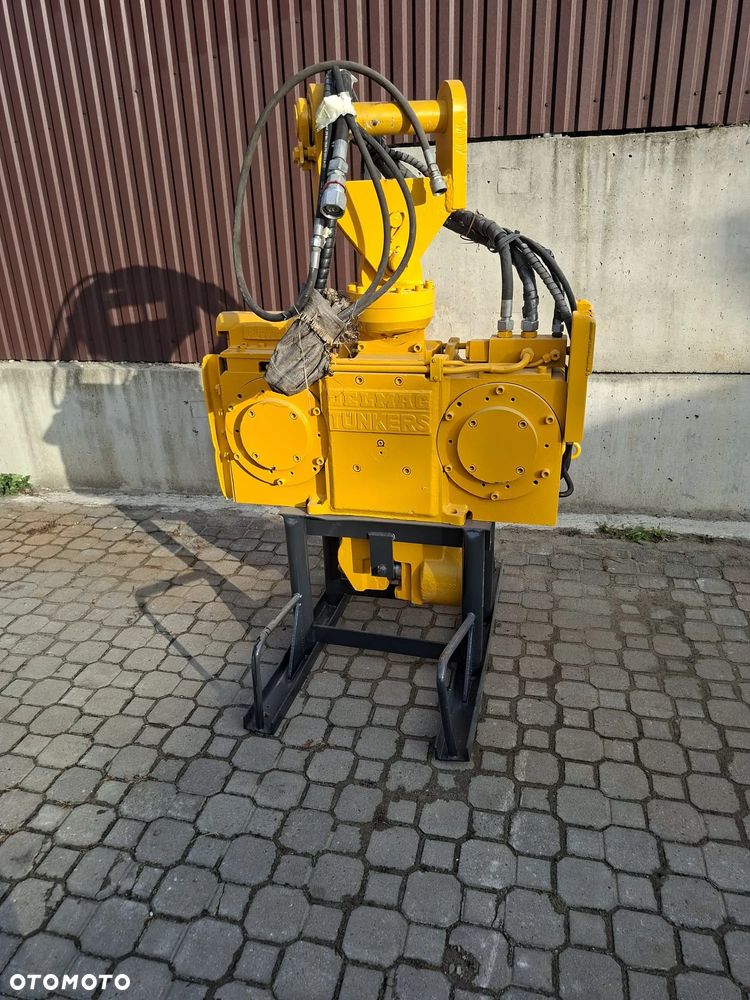 Demag Delmag-Tunkers HVB 33/30 - 4
