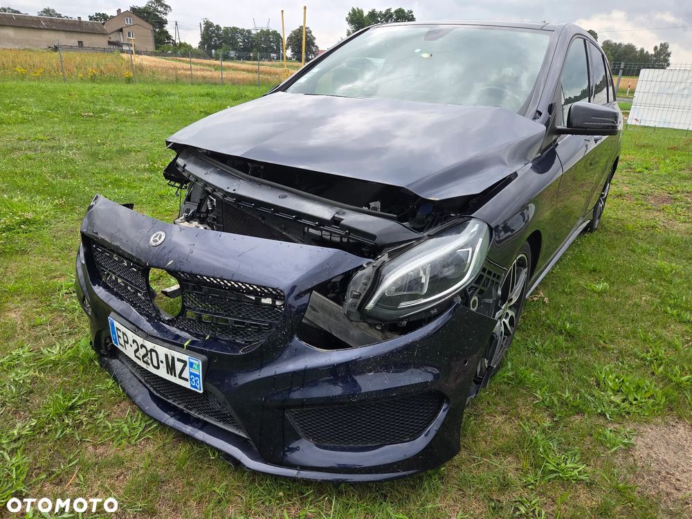 Mercedes-Benz Klasa B 180 d BlueEFFICIENCY Edition Style - 1