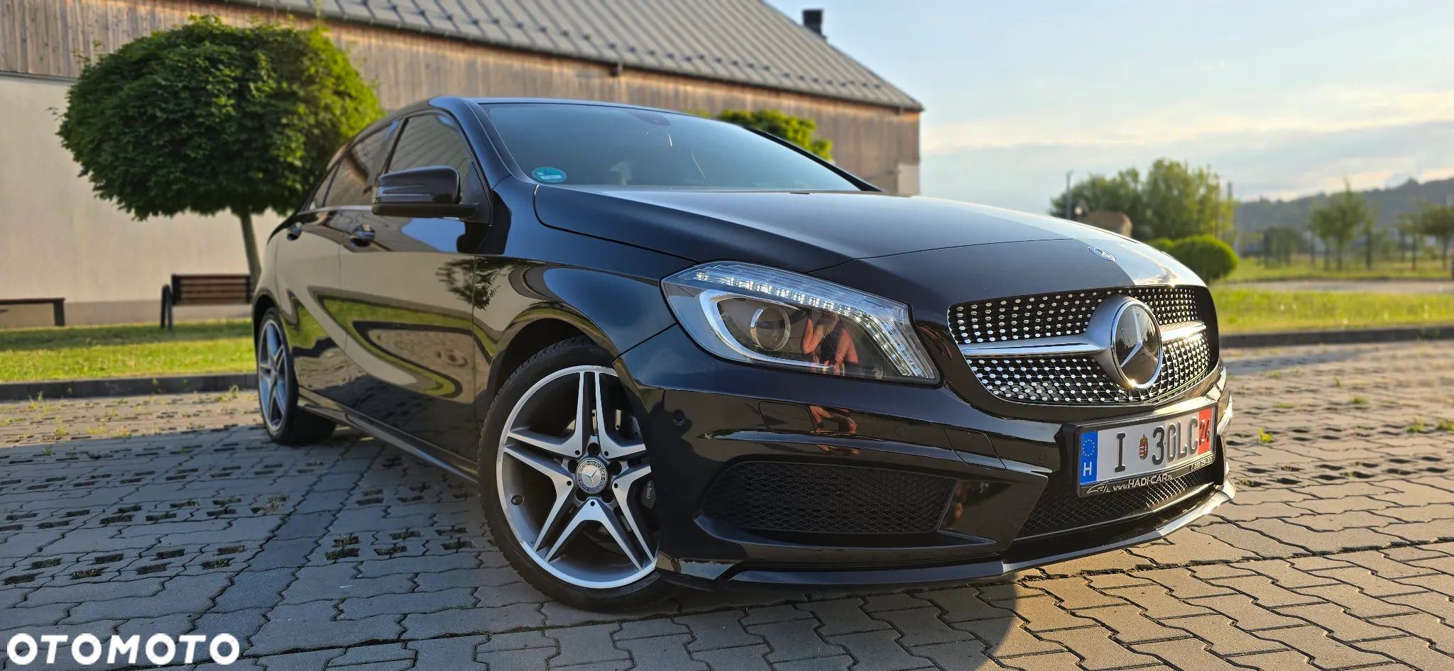 Mercedes-Benz Klasa A 180 AMG Line - 1