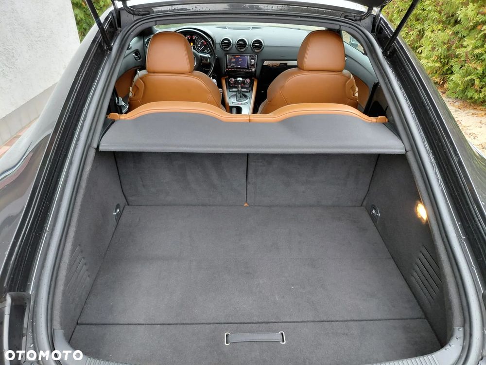 Audi TT S Coupé - 30