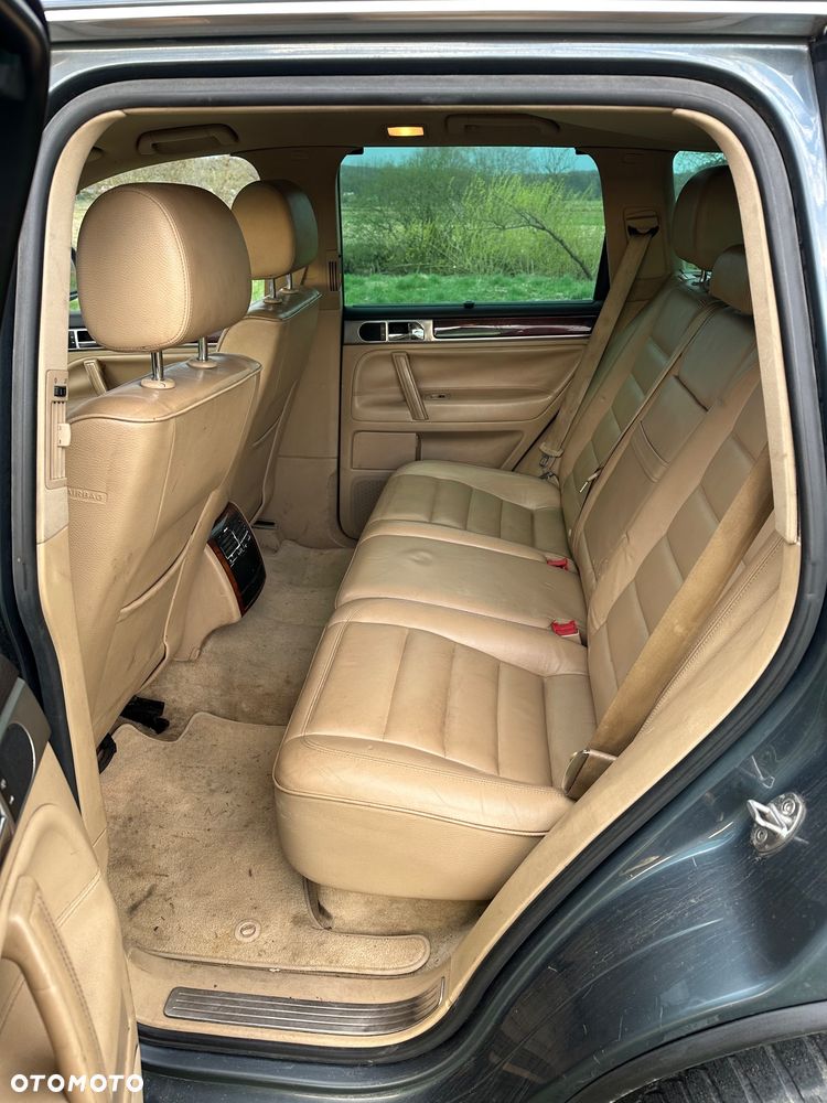 Volkswagen Touareg - 9