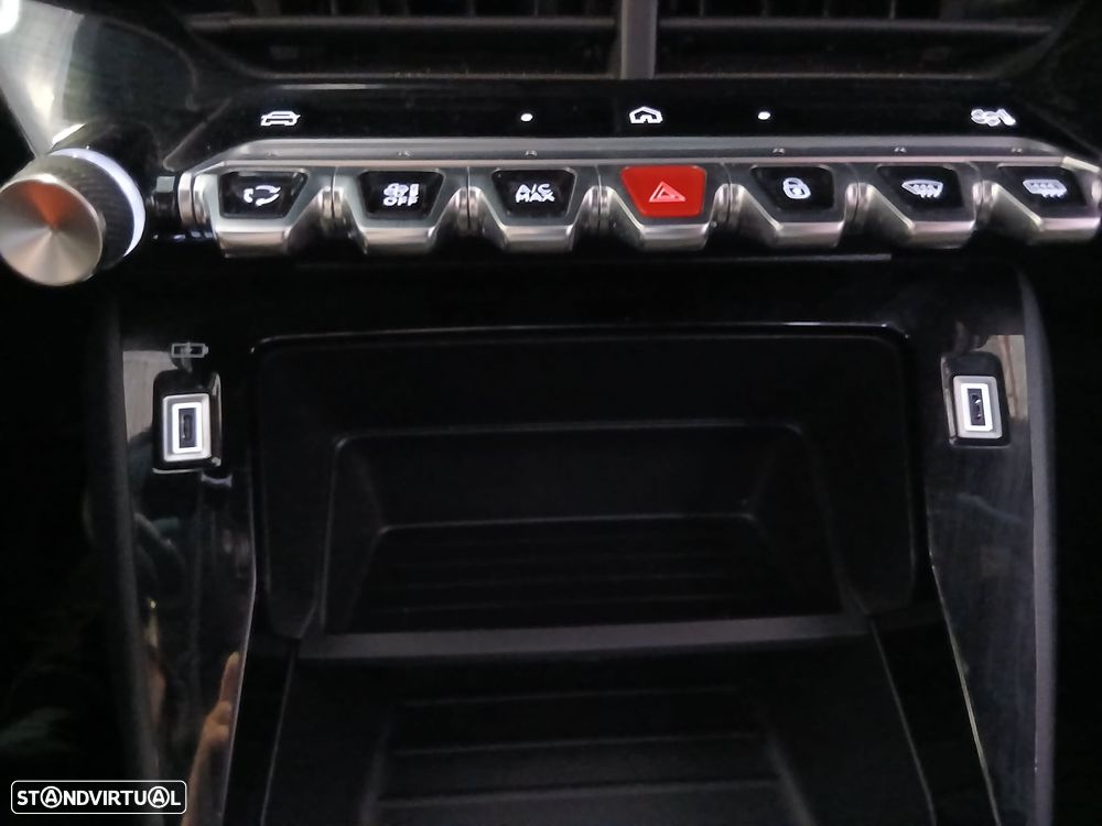 Peugeot 2008 PureTech 100 Stop&Start Active Pack - 22