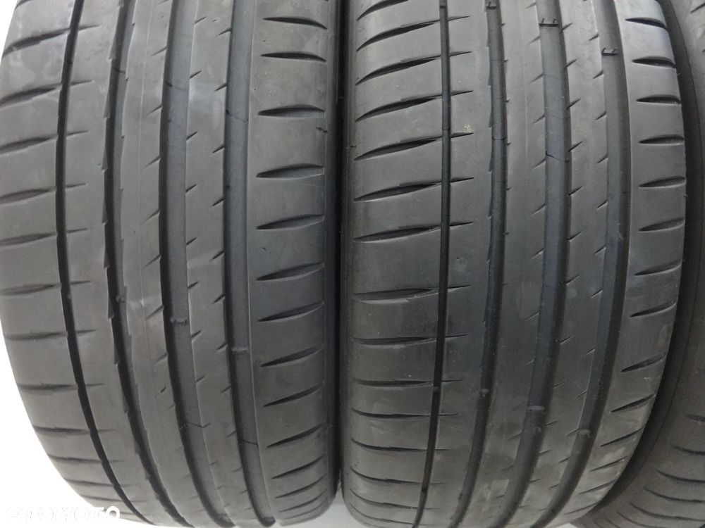 225/45/19 Michelin PilotSport 4 - 2