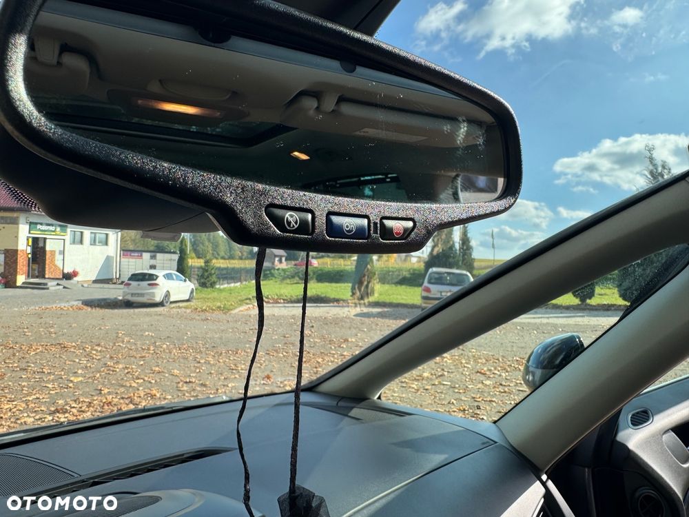 Opel Zafira 2016