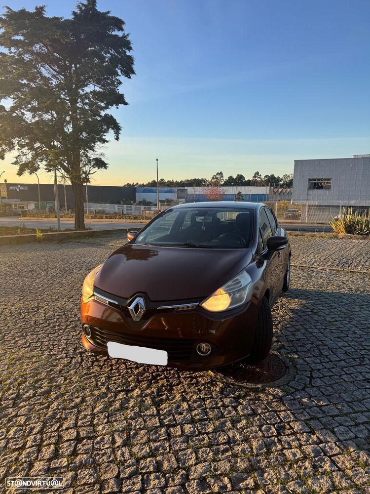 Renault Clio dCi 90 Dynamique - 4