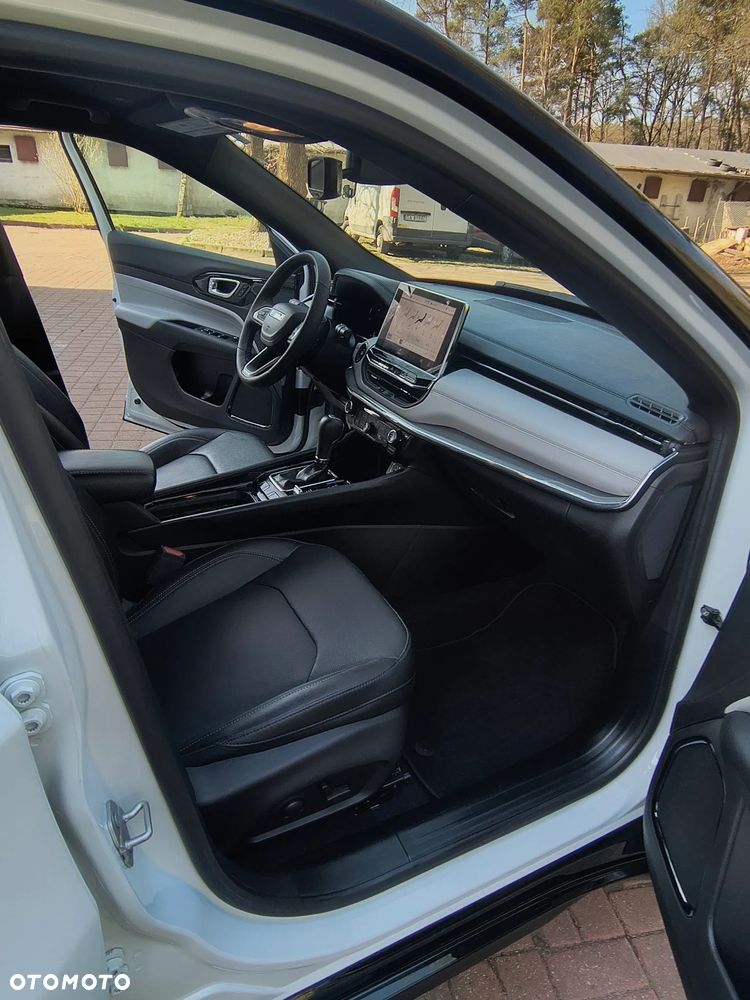 Jeep Compass - 11