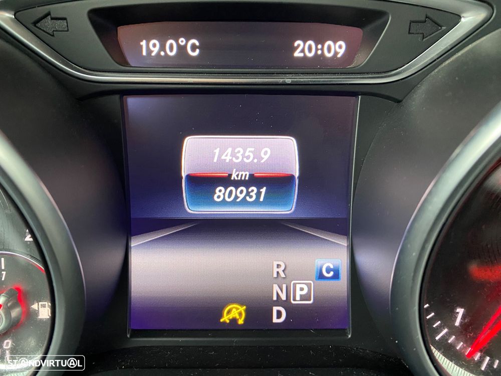 Mercedes-Benz CLA 200 (CDI) d 7G-DCT Urban - 29