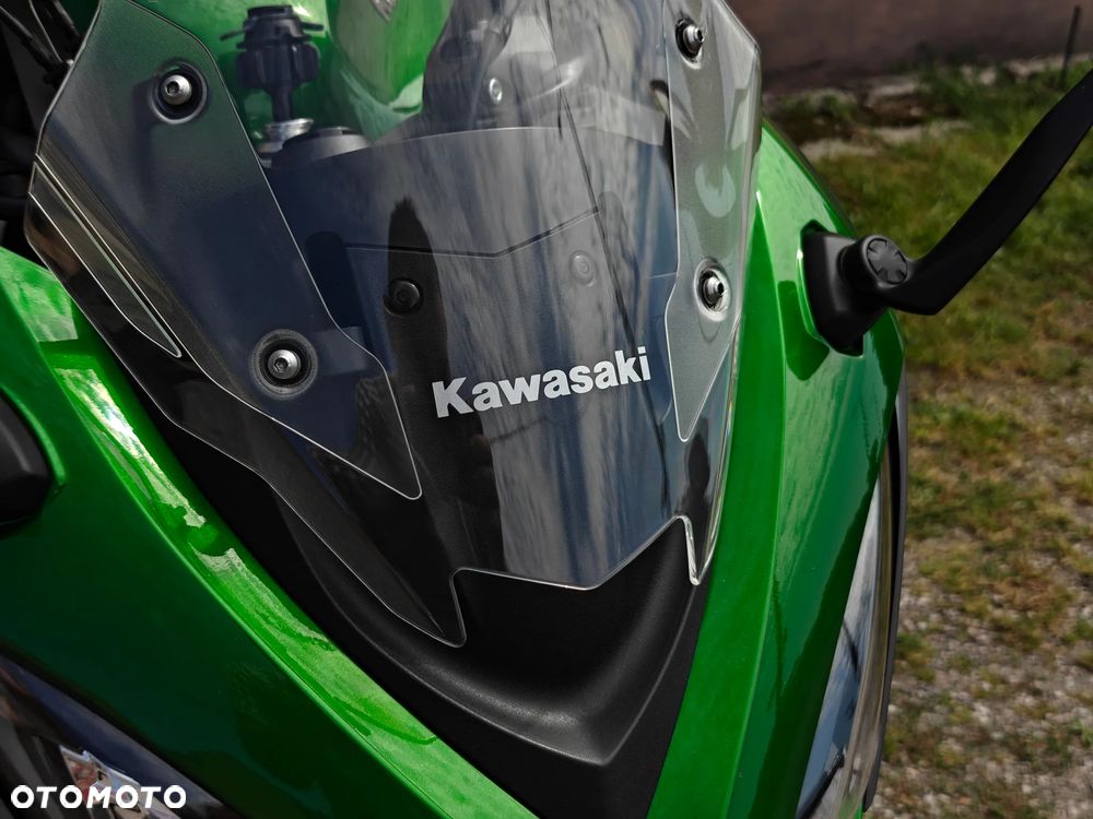 Kawasaki Ninja 1000 SX - 26