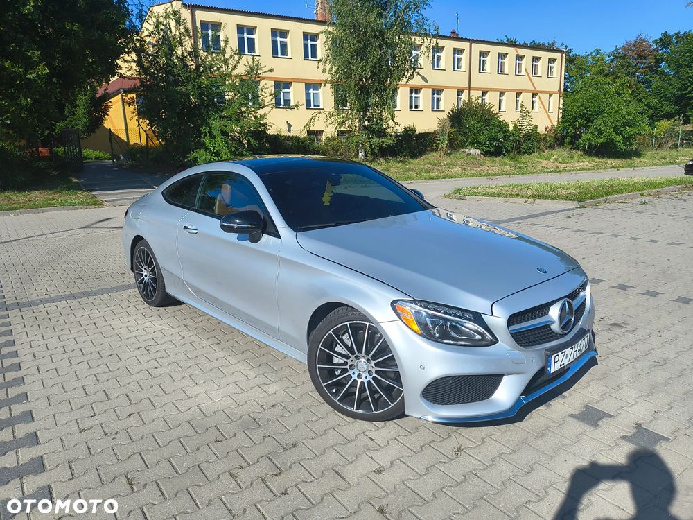 Mercedes-Benz Klasa C 300 7G-TRONIC AMG Line - 17
