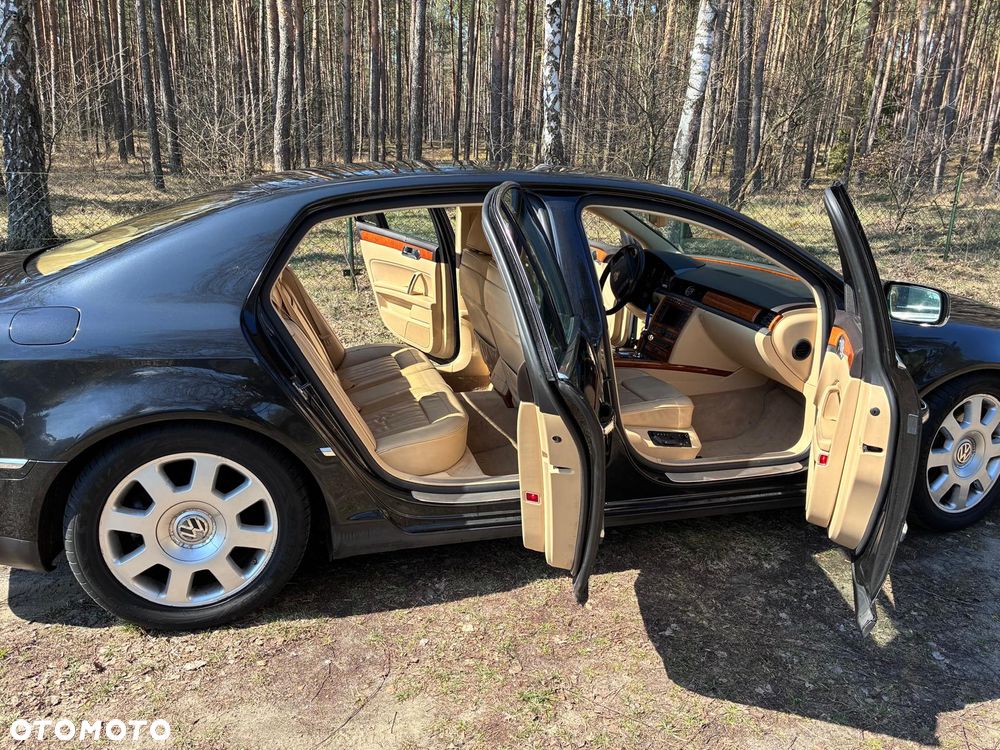 Volkswagen Phaeton 3.2 V6 4Mot (5 os.) - 3