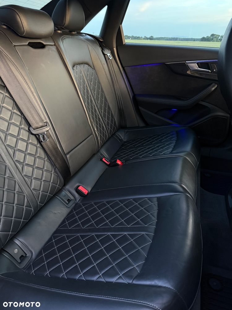 Audi S4 Limousine - 16