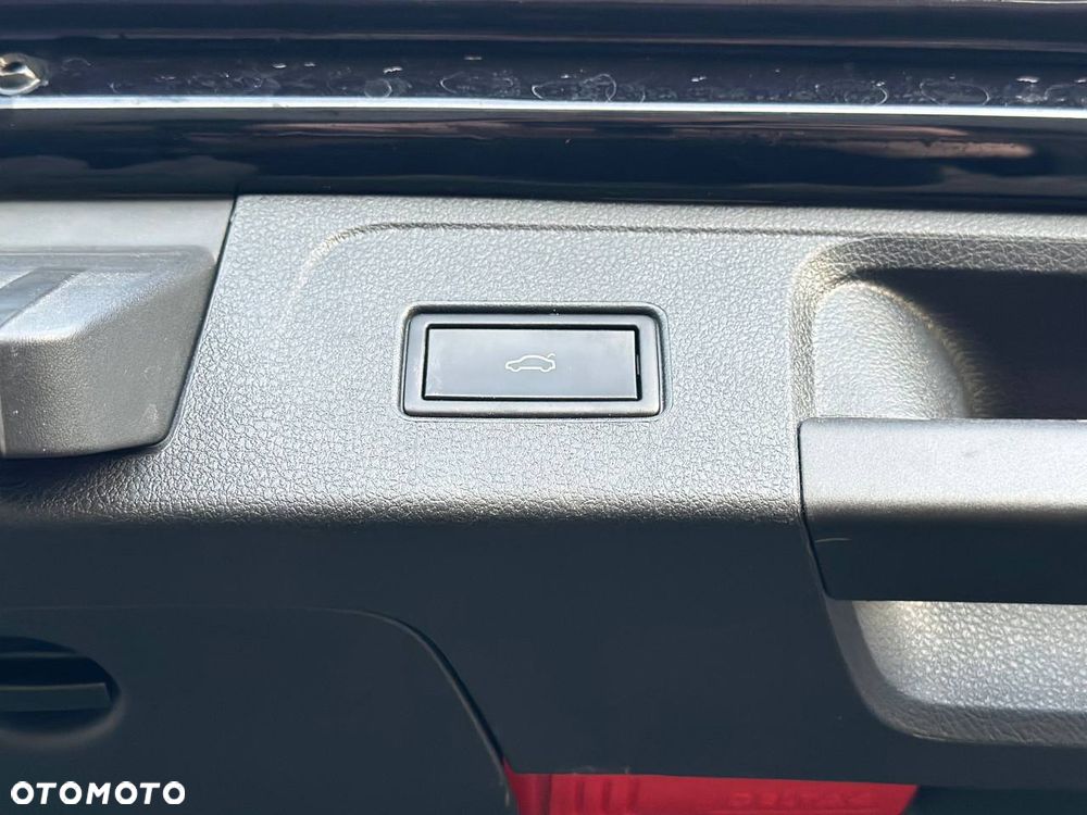 Volkswagen Passat 2.0 TDI SCR DSG Highline - 26