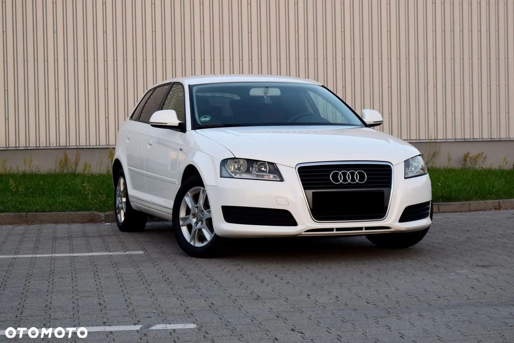 Audi A3 Sportback 1.9 TDI DPF S line Sportpaket plus - 1