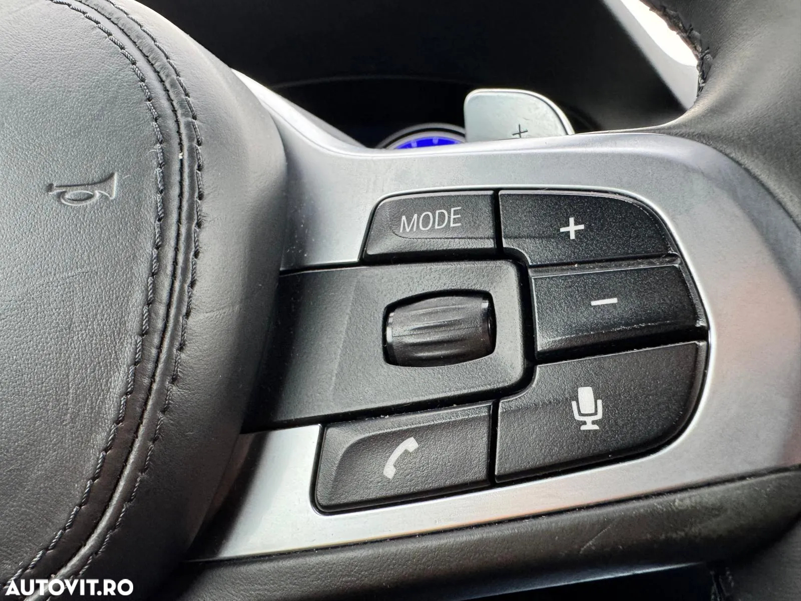 BMW Seria 5 520d xDrive AT - 40