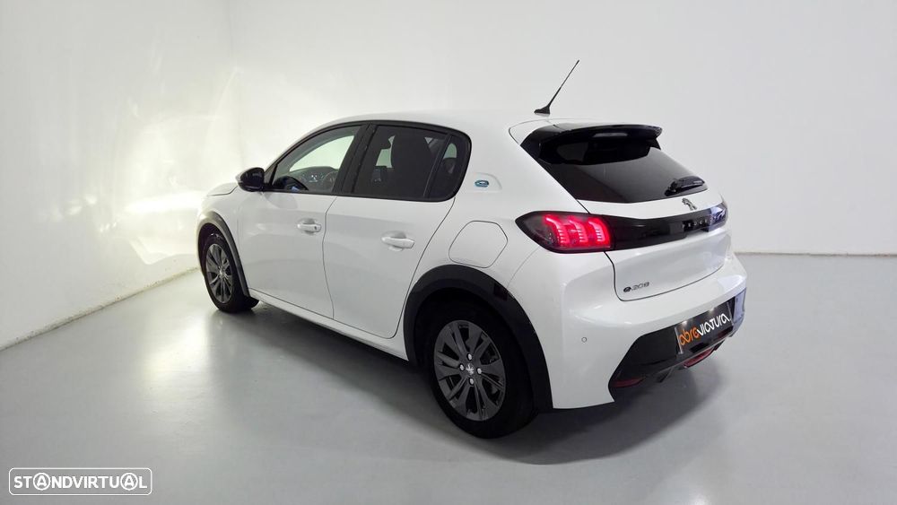 Peugeot e-208 50 kWh Allure - 6