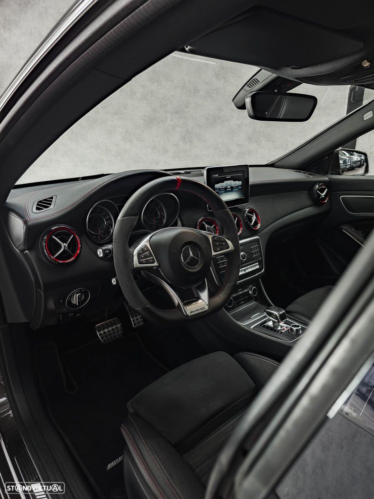 Mercedes-Benz CLA 45 AMG Shooting Brake 4-Matic - 14