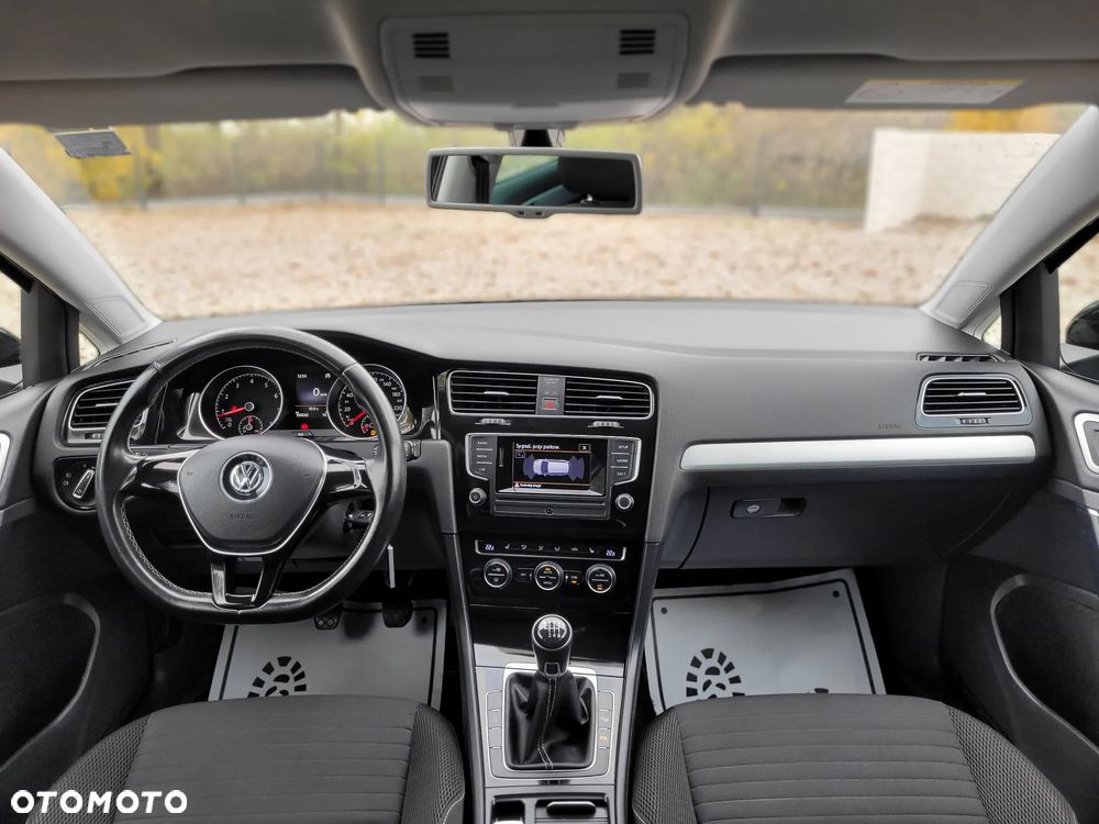 Volkswagen Golf 1.2 TSI BlueMotion Technology Cup - 17