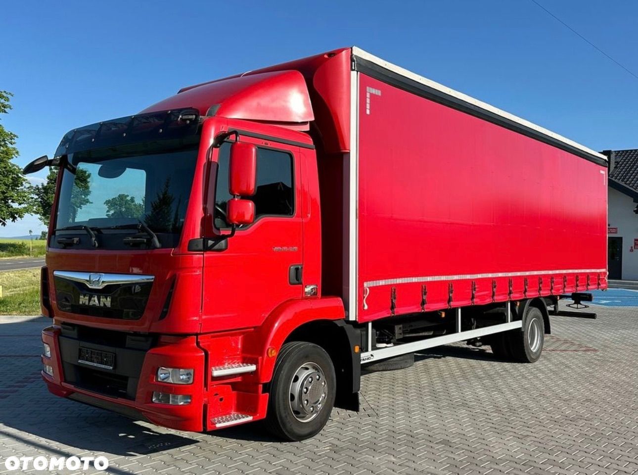 MAN TGM 15.290 / FIRANKA / AUTOMAT / CAŁY NA PODUSZKACH / 21 EUROPALET / 8.5 M DŁUGOŚCI / EURO 6 - 1