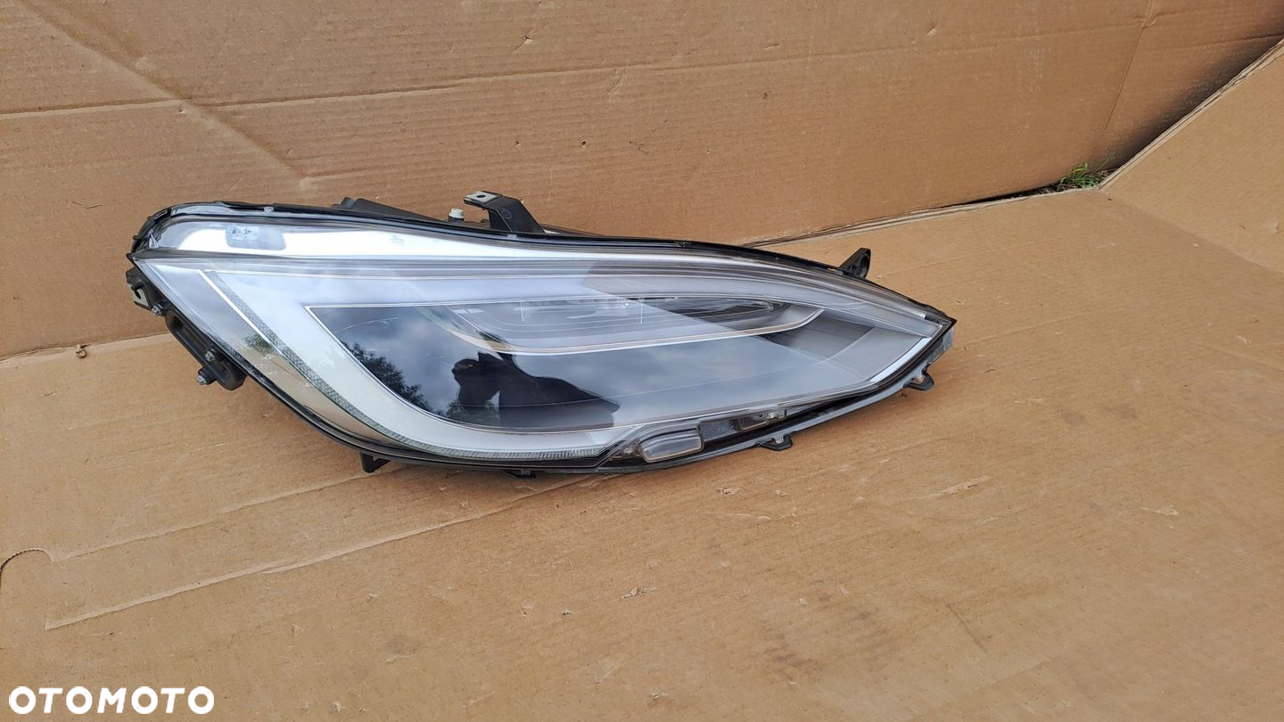 TESLA S LIFT PRAWA LAMPA FULL LED ŁADNA 1065046 UŻYWANA - 3