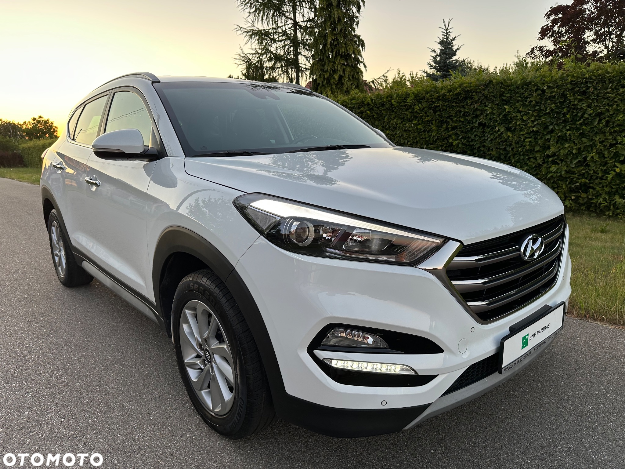 Hyundai Tucson 1.7 CRDI BlueDrive Style 2WD - 14