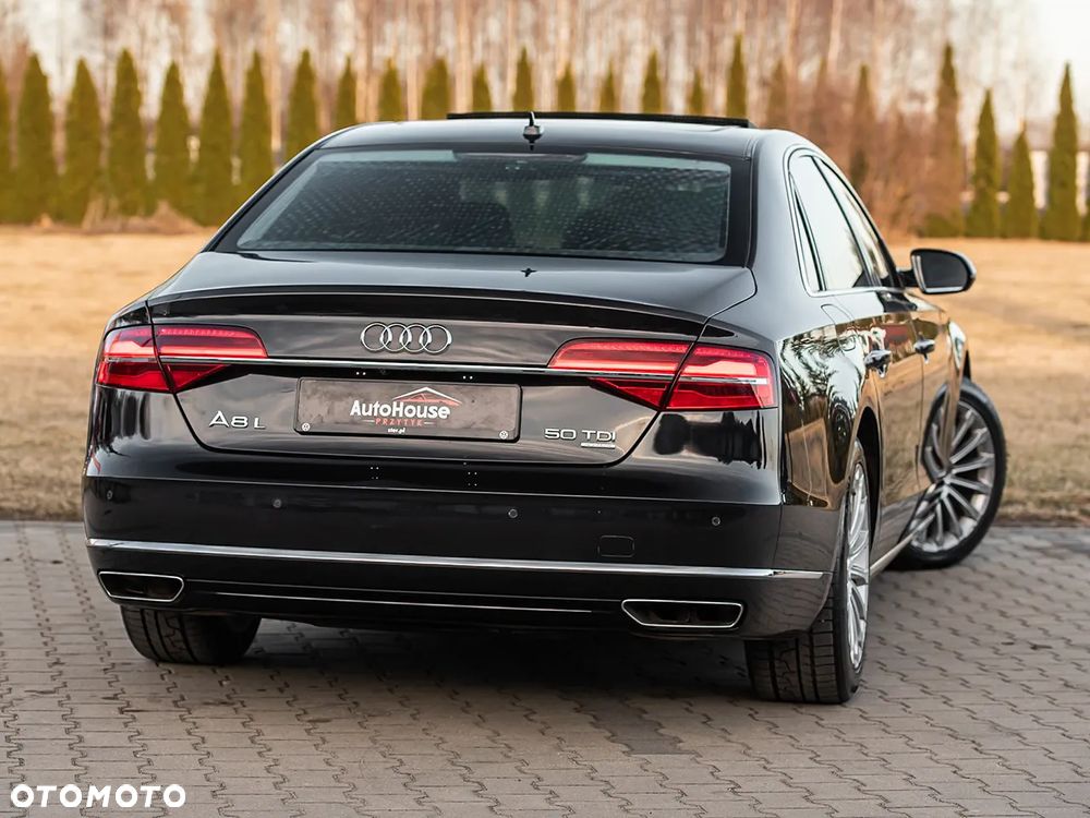 Audi A8 - 10