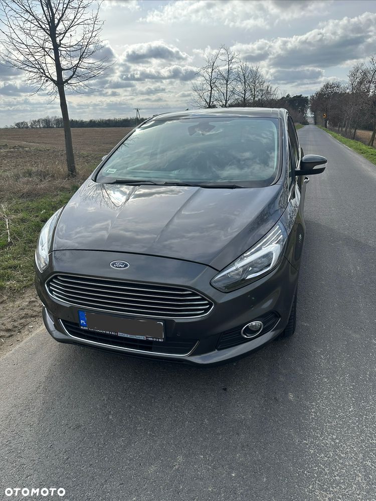Ford S-Max 2.0 TDCi Titanium PowerShift - 2