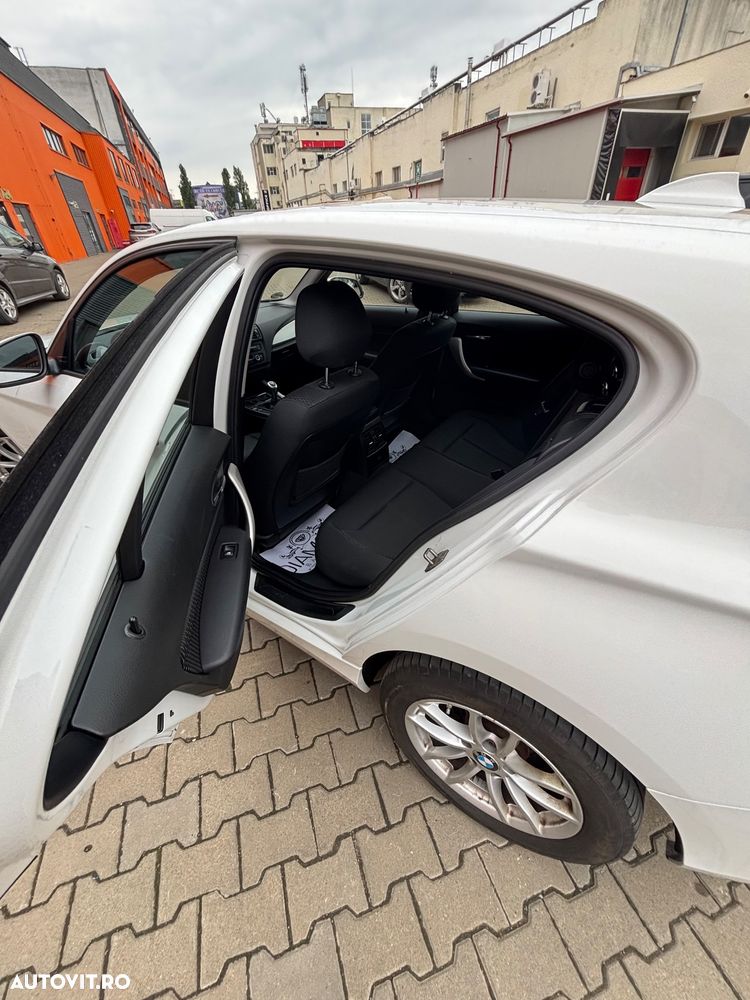 BMW Seria 1 116i - 16