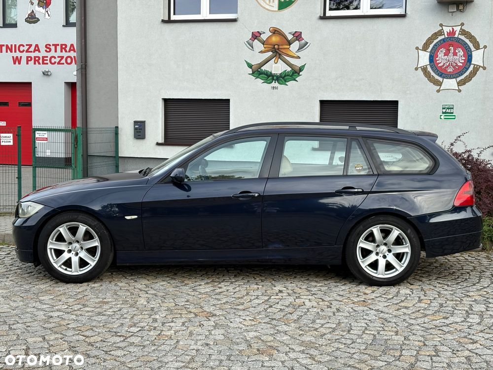 BMW Seria 3 320d DPF - 5