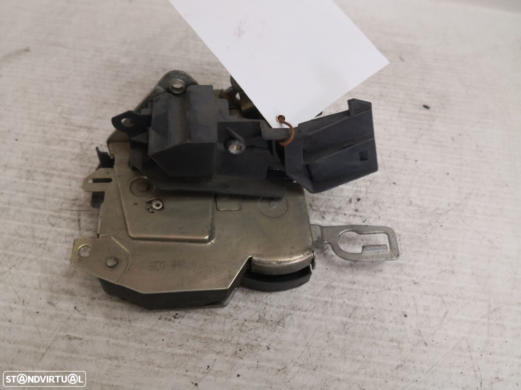Fecho Da Porta Frente Esq Bmw 3 (E36) - 1