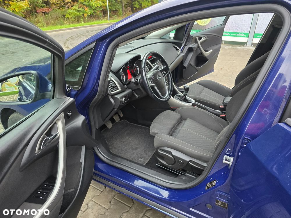 Opel Astra 1.7 CDTI DPF Active - 8