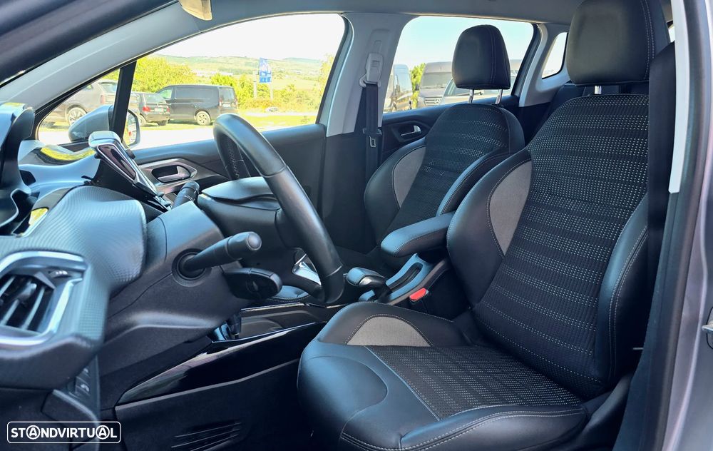 Peugeot 2008 PureTech 110 GPF Stop&Start EAT6 Allure - 10