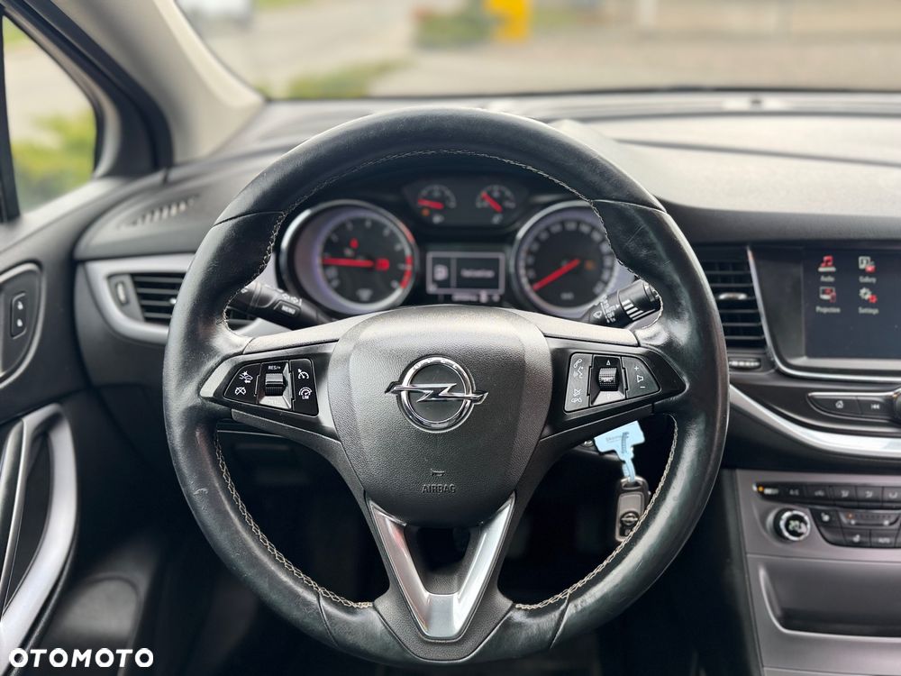 Opel Astra - 12