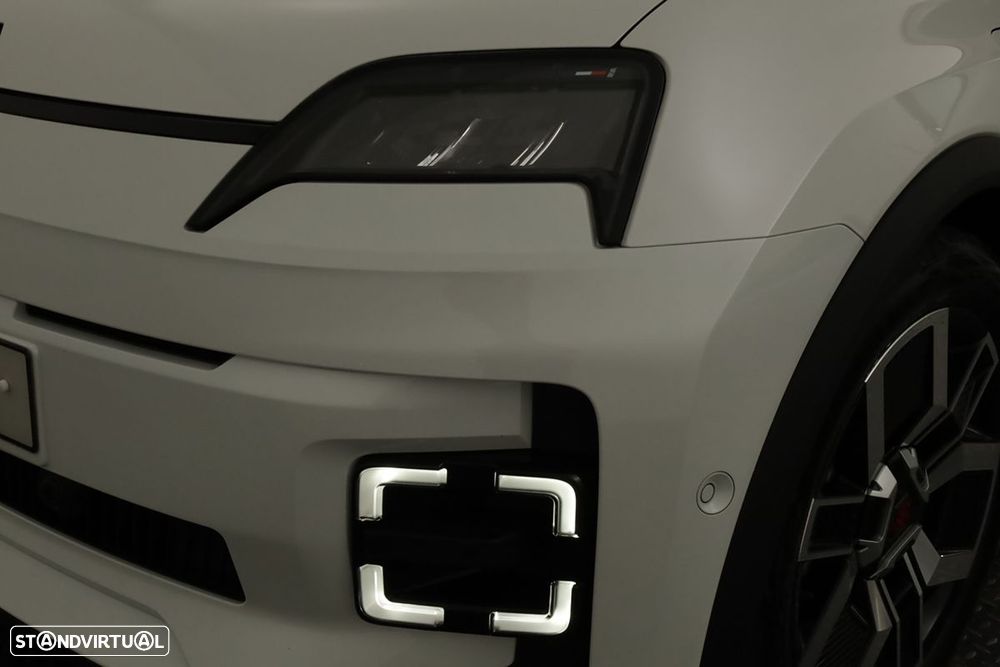 Renault 5 E-Tech 52 kWh Techno Autonomia Conforto - 6