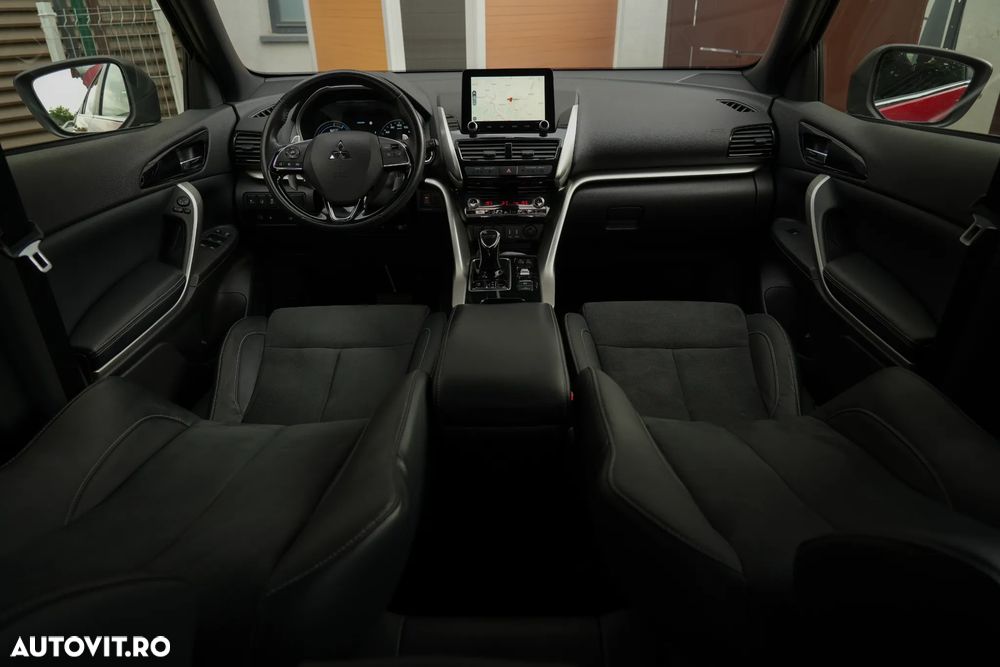 Mitsubishi Eclipse-Cross 4WD Top - 5