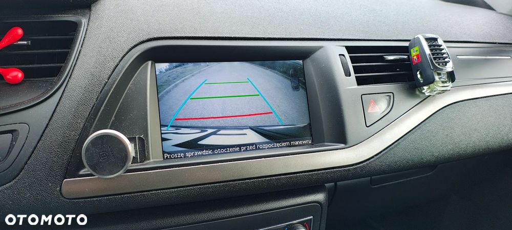 Citroën C5 2.0 HDi Confort - 16