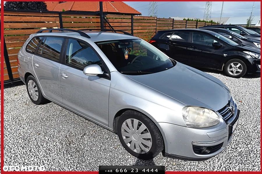 Volkswagen Golf 1.9 TDI DPF Comfortline - 8