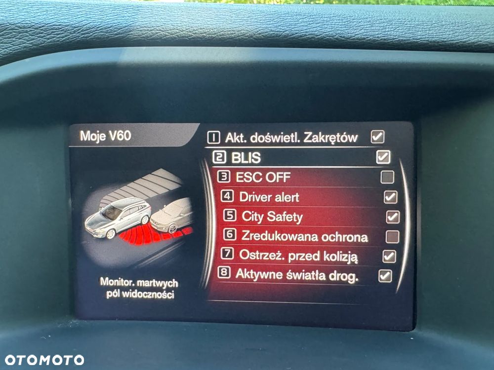 Volvo V60 T4 R-Design - 19