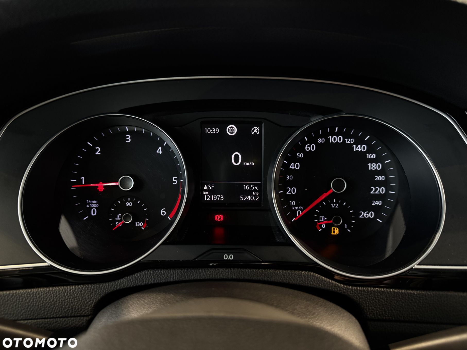 Volkswagen Passat - 20