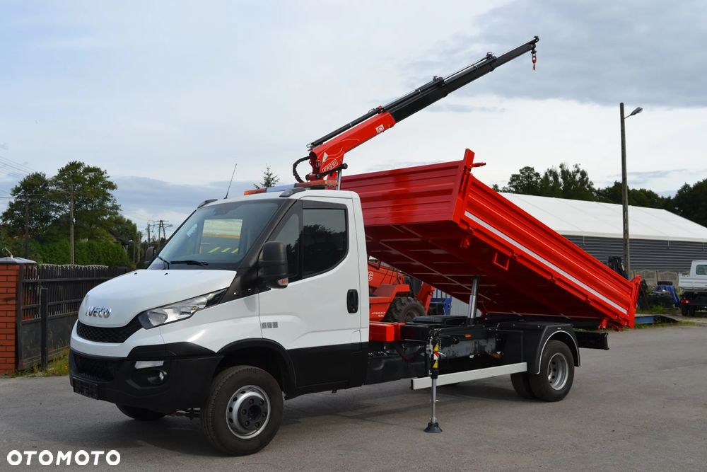 Iveco Daily 50C15 50C18 Nowy żuraw HDS HYVA HA 33 udźwig 2285 kg3-stronny wywrot Kiper Wywrotka Fassi M40 - 1