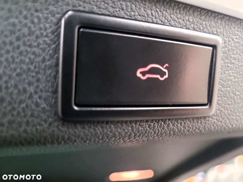 Skoda Superb 2.0 TDI 4x4 L&K DSG - 31