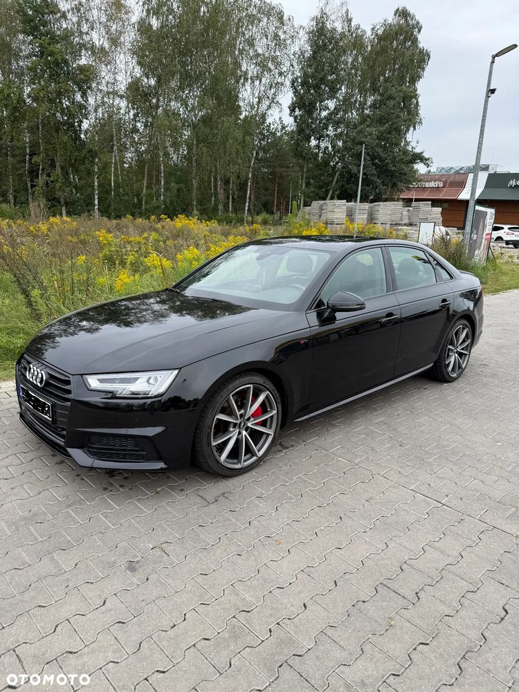 Audi A4 Limousine - 1