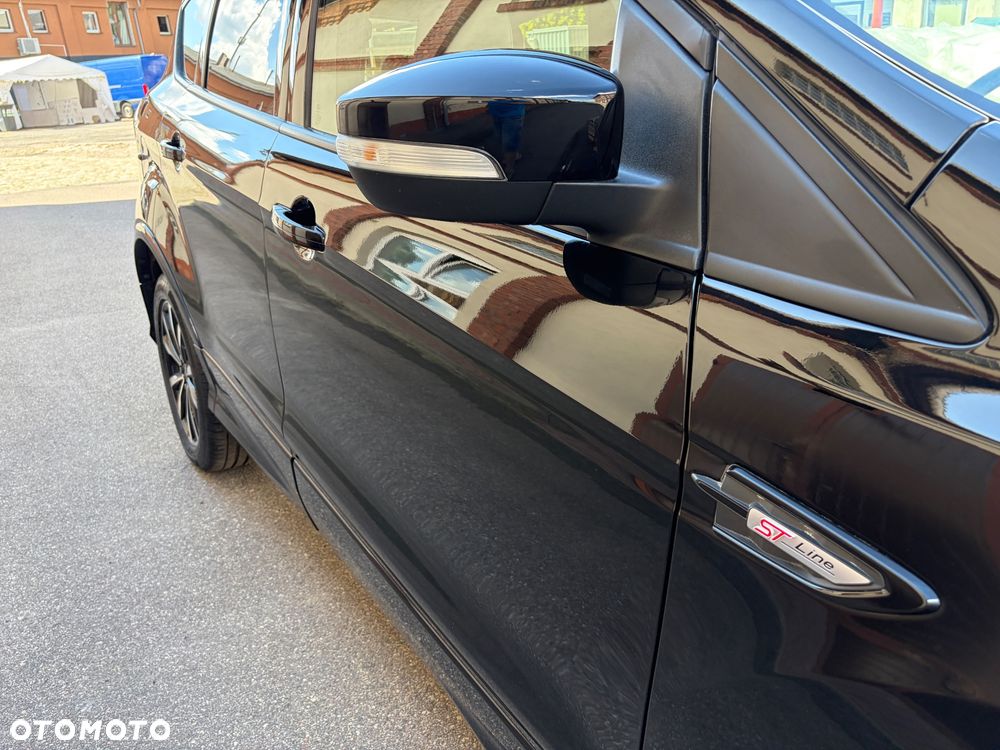 Ford Kuga 1.5 EcoBoost 2x4 ST-Line - 16