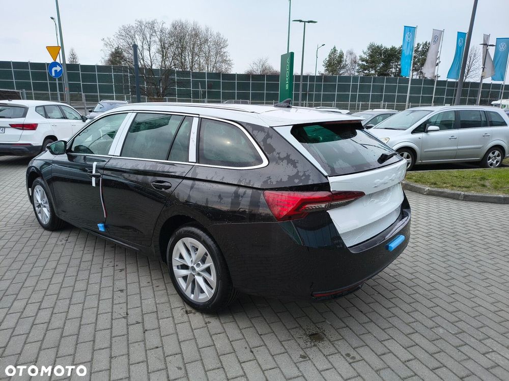 Skoda Octavia 2.0 TDI Selection DSG - 6