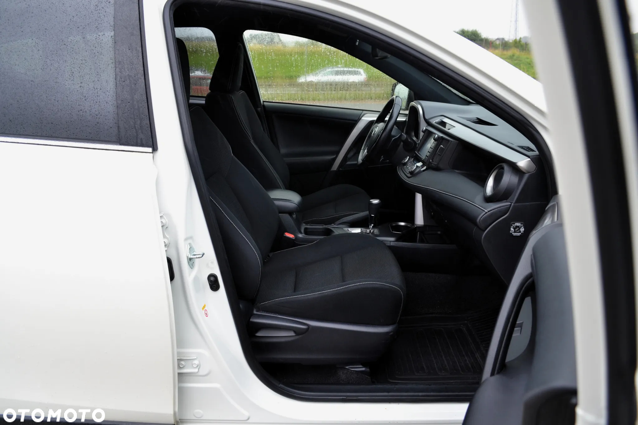 Toyota RAV4 2.0 Premium 4x4 MS - 11