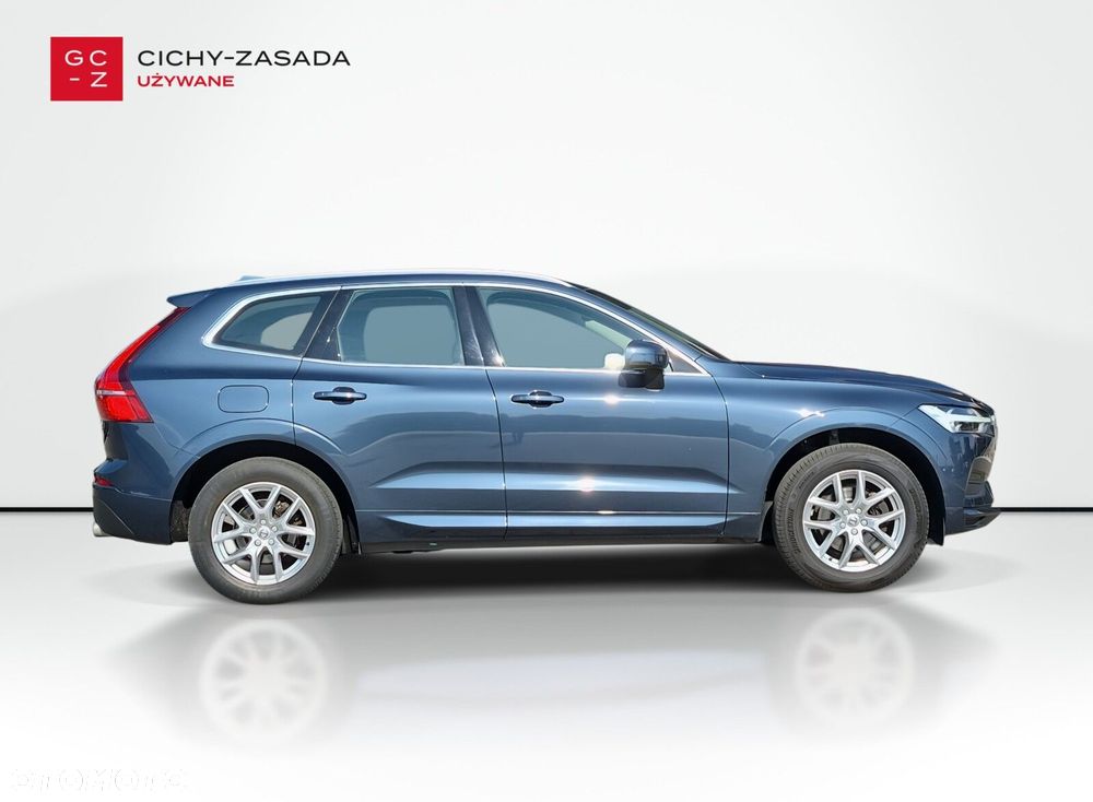 Volvo XC 60 D4 Momentum Pro - 6